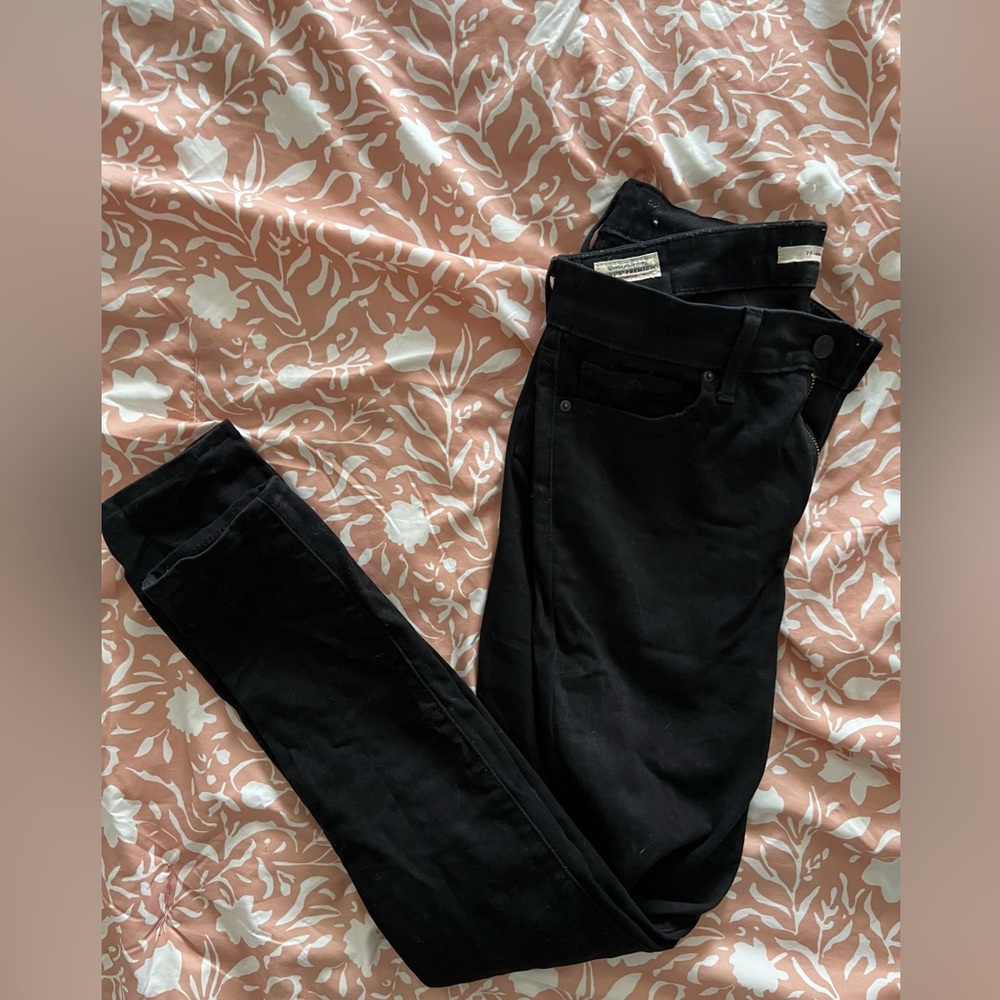 Levi's Black 7 11 Skinny Jeans